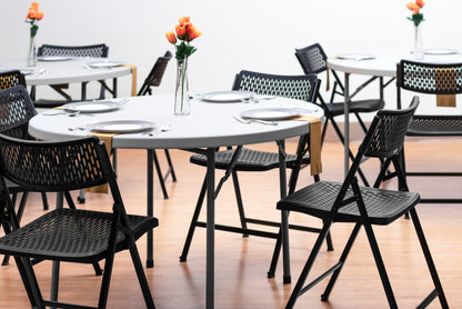 Round Tables & Airflex Chairs